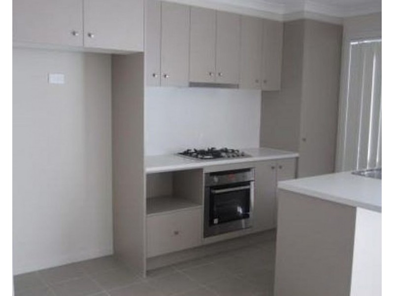 4/67 Glorious Promenade, Redbank Plains QLD 4301