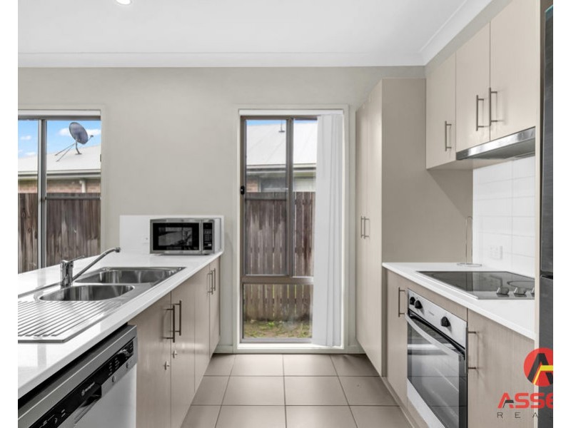 9 Carron Court, Brassall QLD 4305