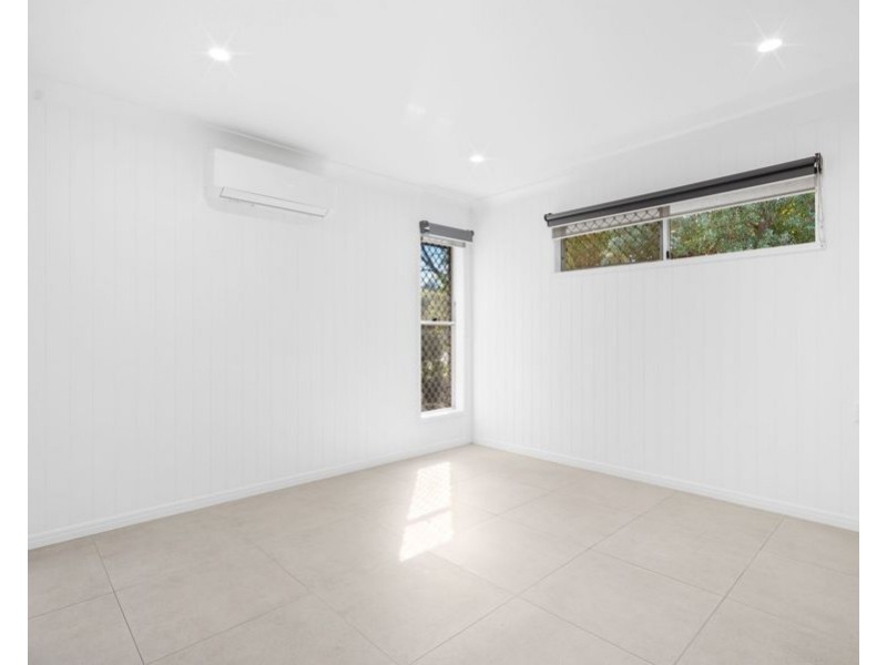 4 Maller Crescent, Redbank Plains QLD 4301