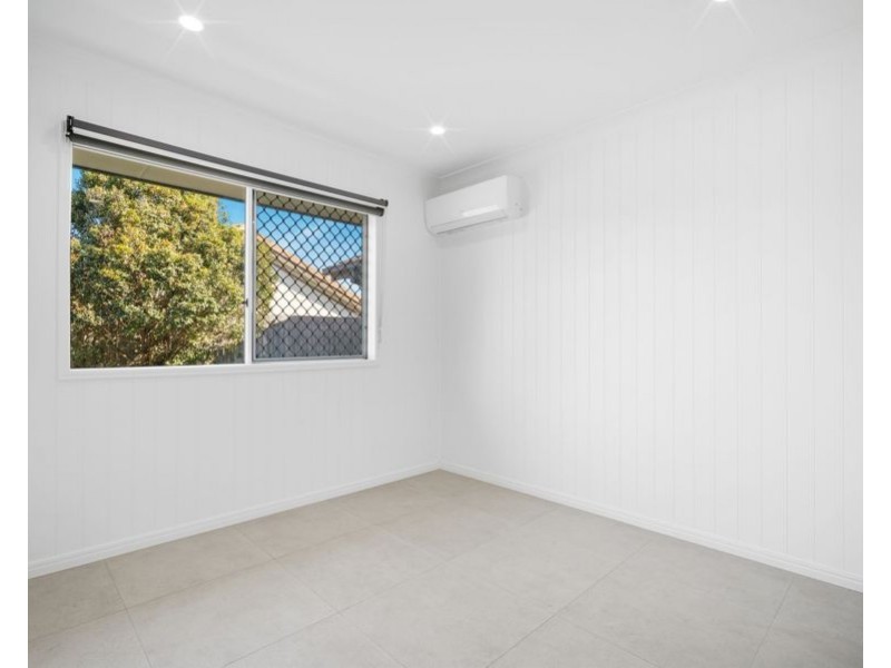 4 Maller Crescent, Redbank Plains QLD 4301