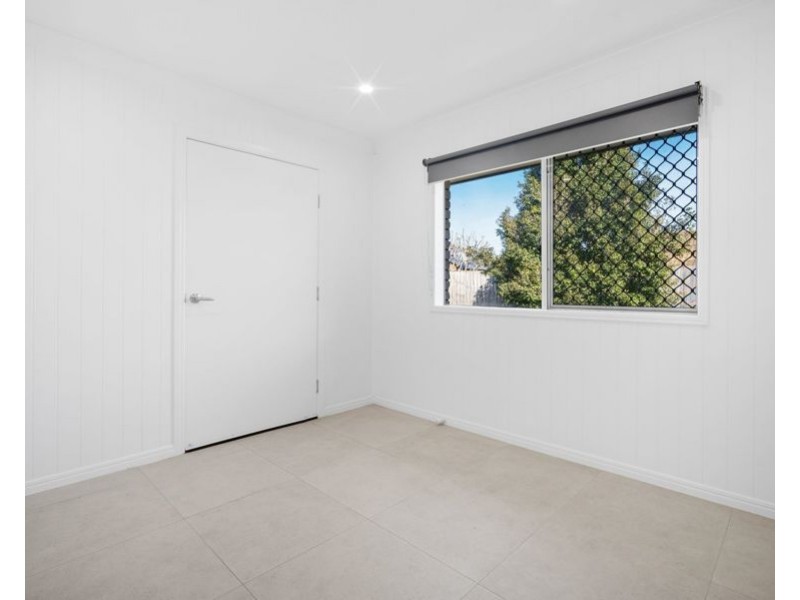4 Maller Crescent, Redbank Plains QLD 4301