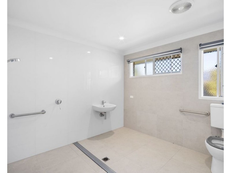 4 Maller Crescent, Redbank Plains QLD 4301