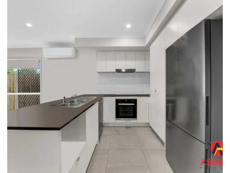 17 Amber court, Redbank Plains QLD 4301