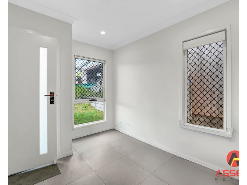 17 Amber court, Redbank Plains QLD 4301