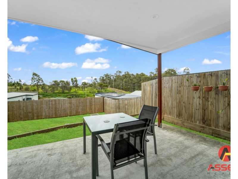 17 Amber court, Redbank Plains QLD 4301