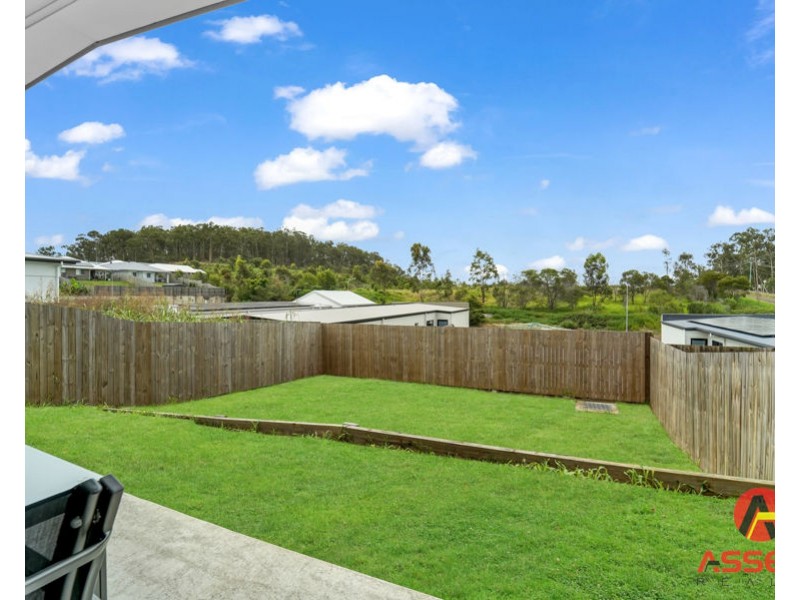 17 Amber court, Redbank Plains QLD 4301