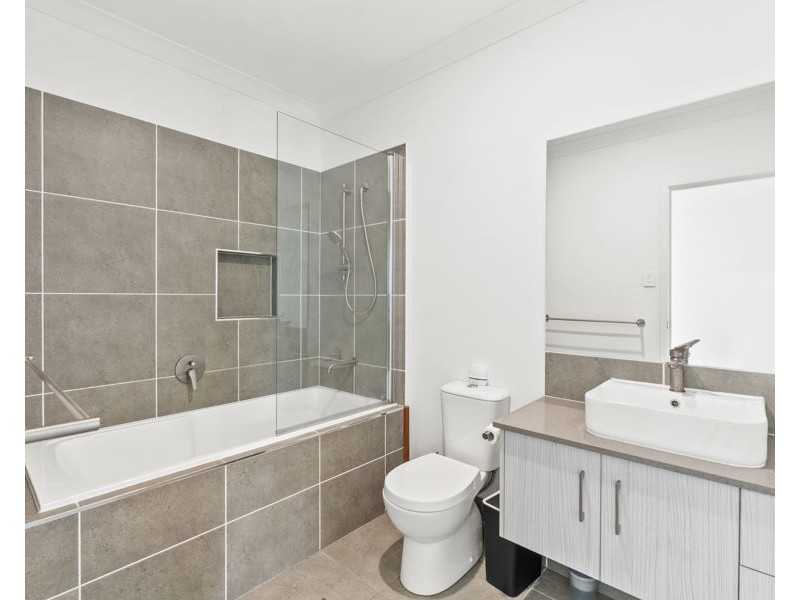 6 RYAN ROAD, Redbank Plains QLD 4301