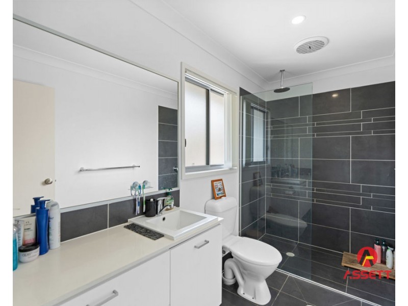 33/12 Kimberley Close, Redbank Plains QLD 4301