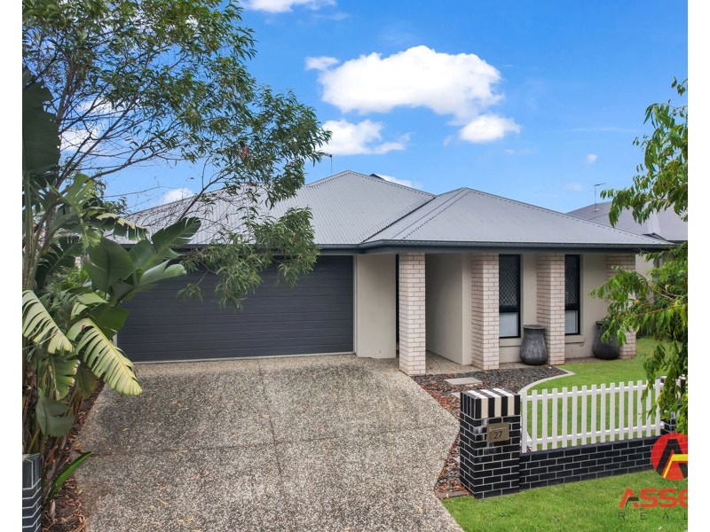 27 TRIGONA DRIVE, Ripley QLD 4306