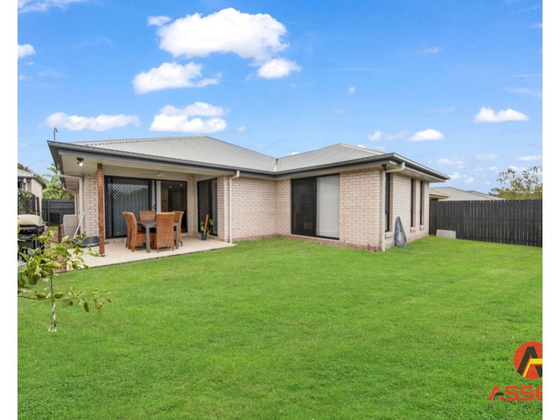 27 TRIGONA DRIVE, Ripley QLD 4306