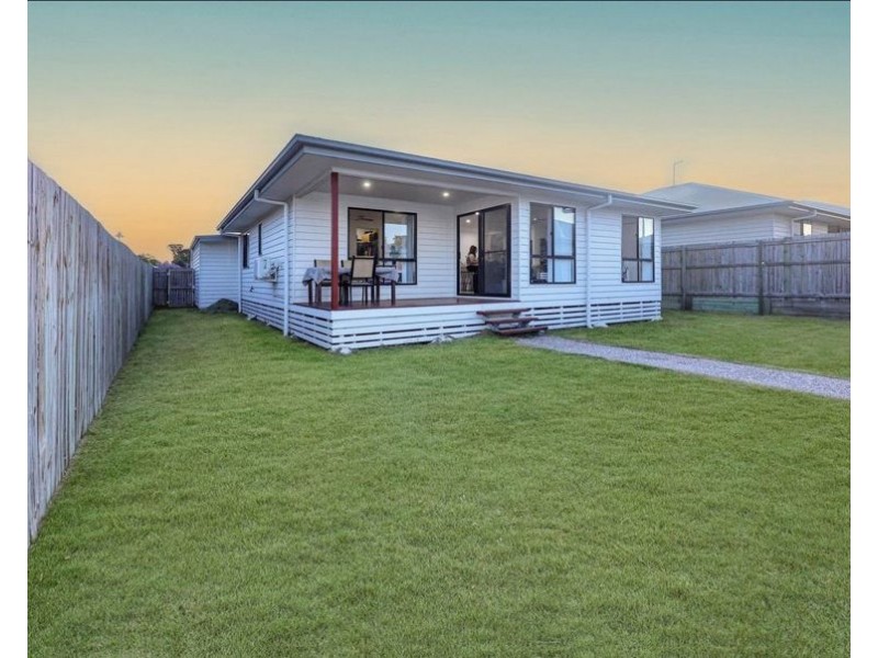 34 Wood Drive, Redbank Plains QLD 4301
