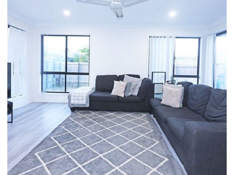 34 Wood Drive, Redbank Plains QLD 4301