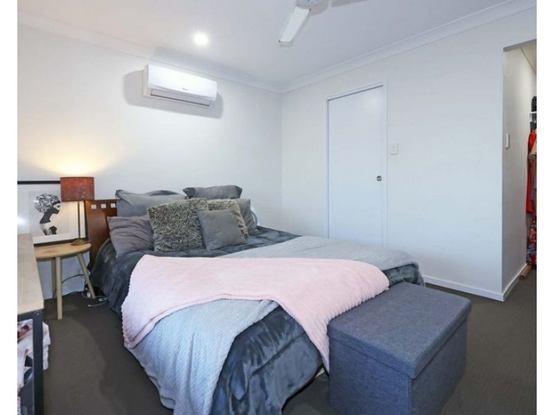 34 Wood Drive, Redbank Plains QLD 4301