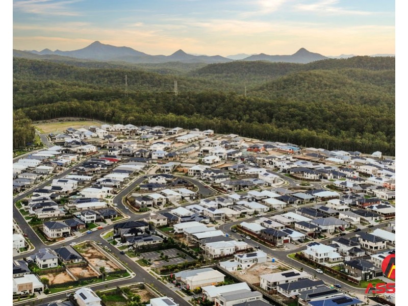 31 Bemina Crescent, Spring Mountain QLD 4124