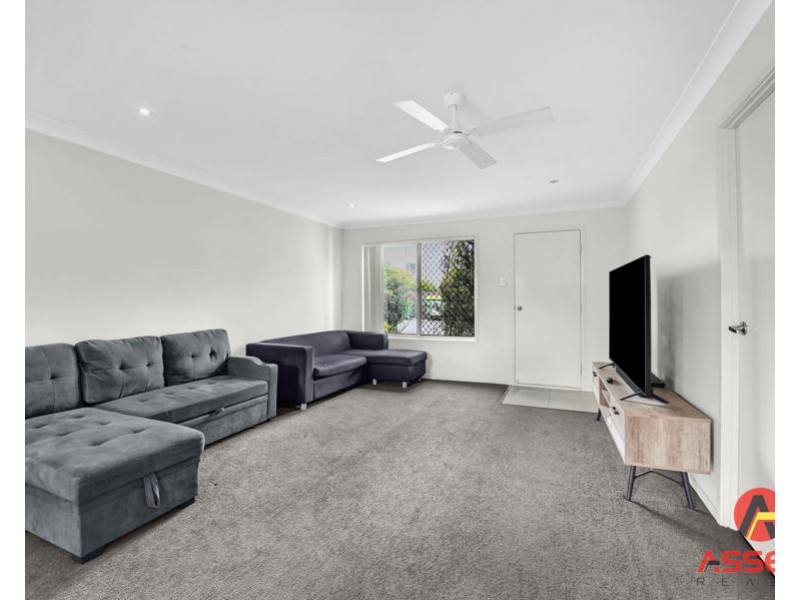 43/45 Blaxland Crescent, Redbank Plains QLD 4301