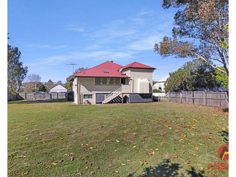 22 Pelican Street, North Ipswich QLD 4305