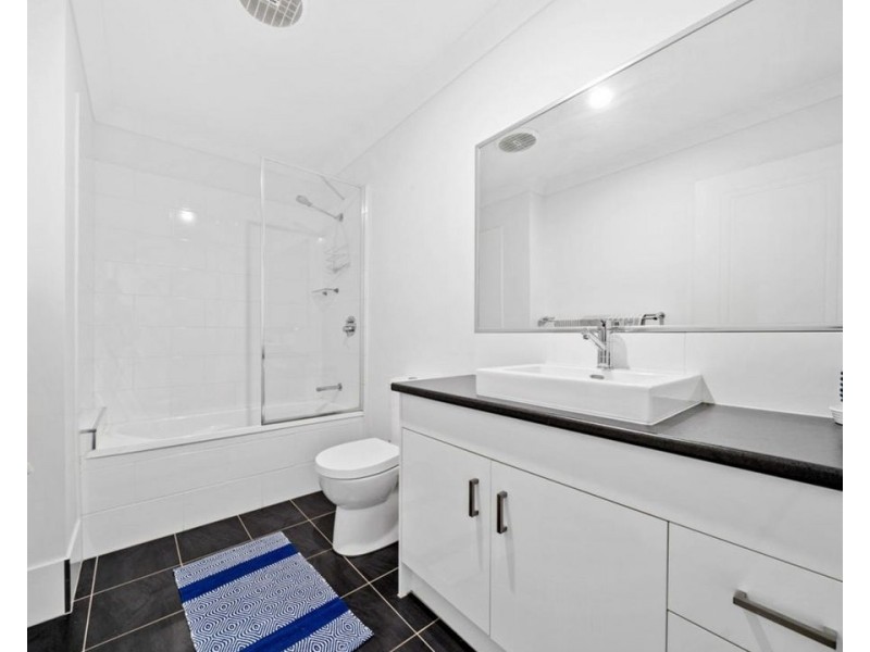 5 IBIS PLACE, Redbank Plains QLD 4301