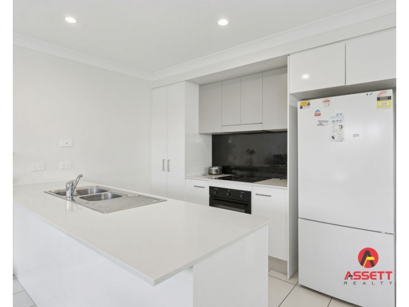 131 18 BRONZEWING STREET, Redbank Plains QLD 4301