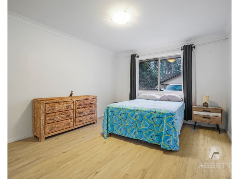 9/5 Spalding Crescent, Goodna QLD 4300