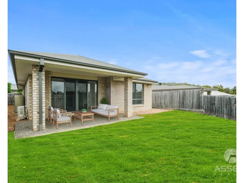35 JOHN CARROLL WAY, Redbank Plains QLD 4301