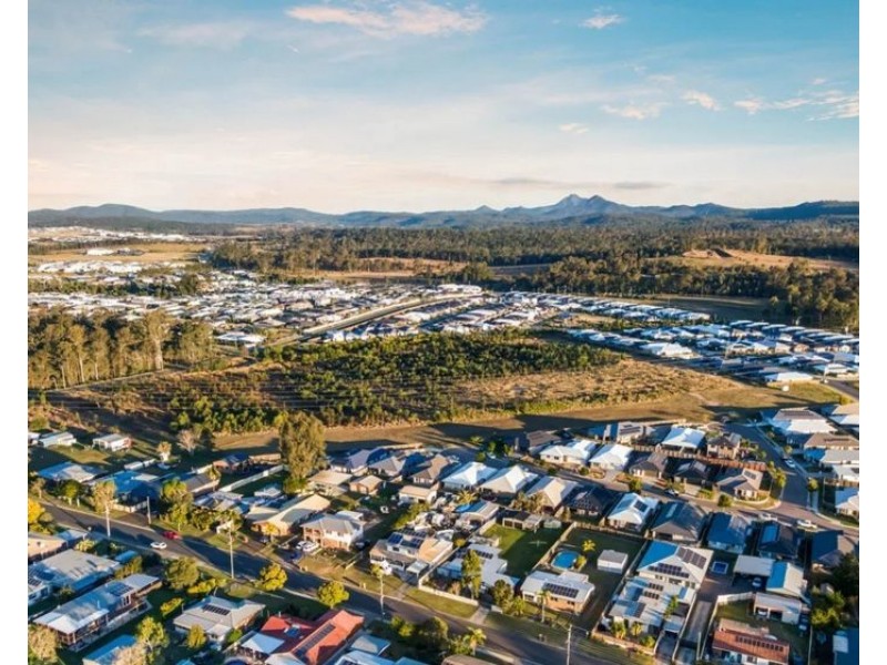 25 SCOTTS ROAD, Ripley QLD 4306