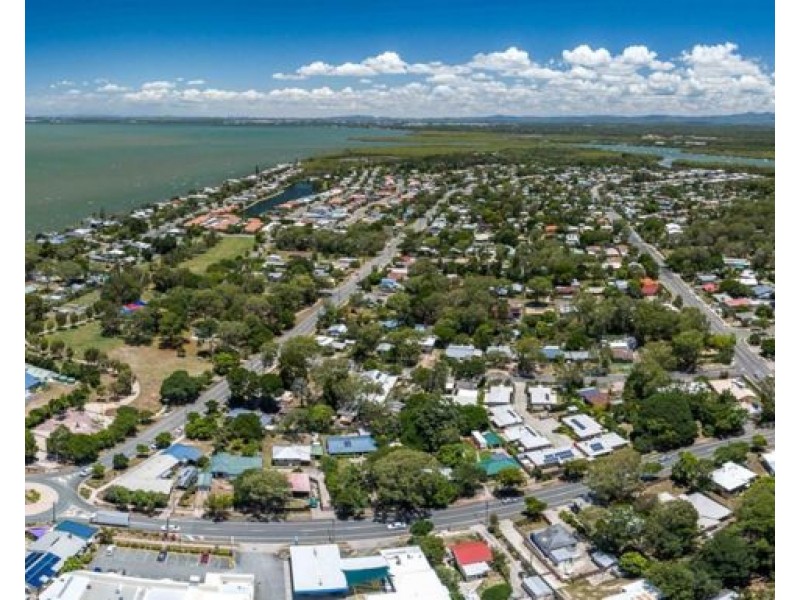9 Elizabeth Street, Beachmere QLD 4510
