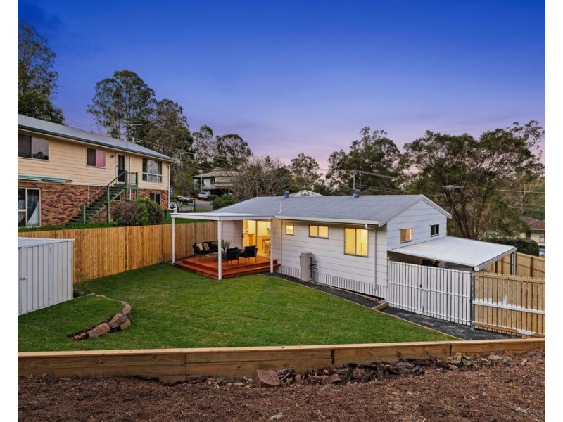 35 Sherwood Crescent, Bellbird Park QLD 4300