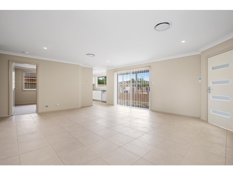 1/27 Farnell Road, Woy Woy NSW 2256