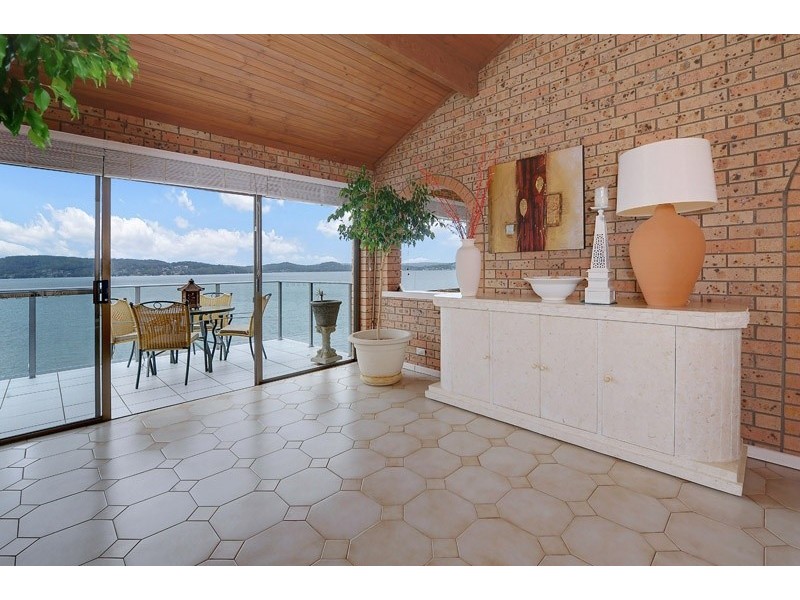 Point Clare NSW 2250