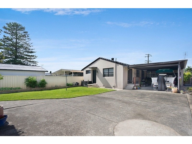 18 Bogan Road, Booker Bay NSW 2257