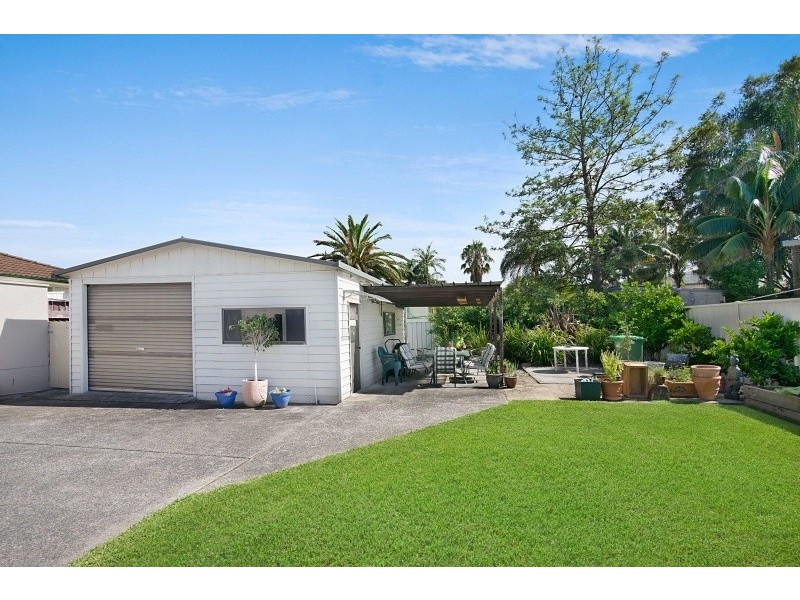 18 Bogan Road, Booker Bay NSW 2257