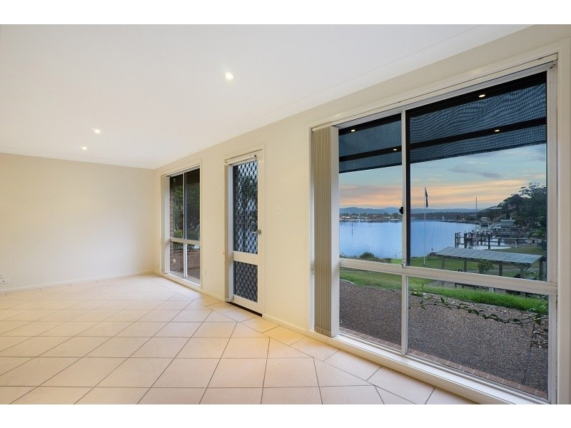 14a/14-36 Empire Bay Drive, Daleys Point NSW 2257