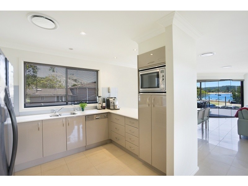 1/64 The Esplanade, Ettalong Beach NSW 2257