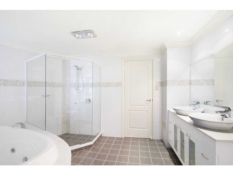 1/64 The Esplanade, Ettalong Beach NSW 2257