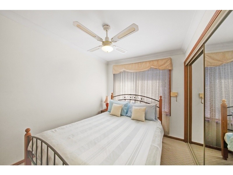 2/15 Poziers Avenue, Umina Beach NSW 2257