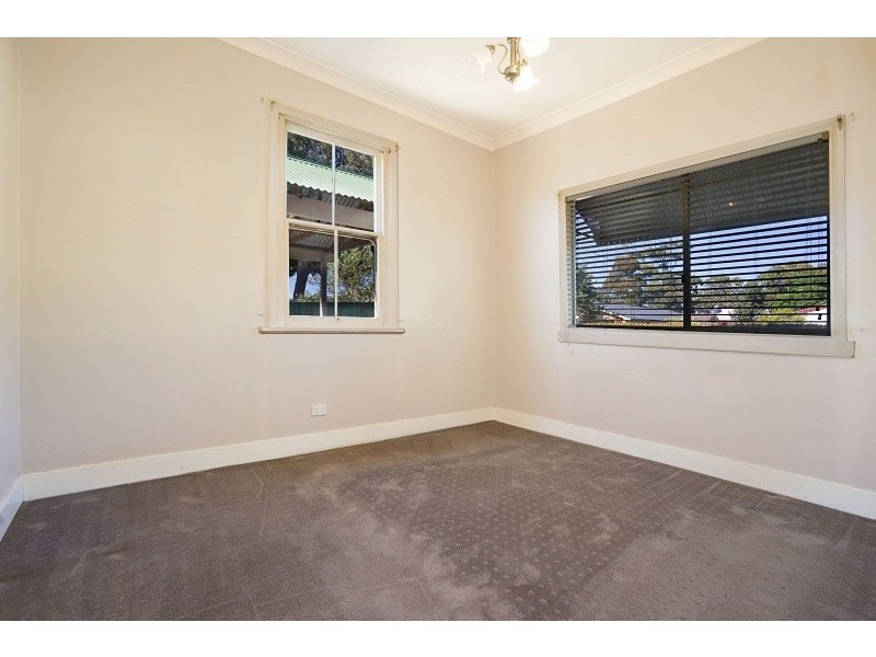 22 Melba Road, Woy Woy NSW 2256