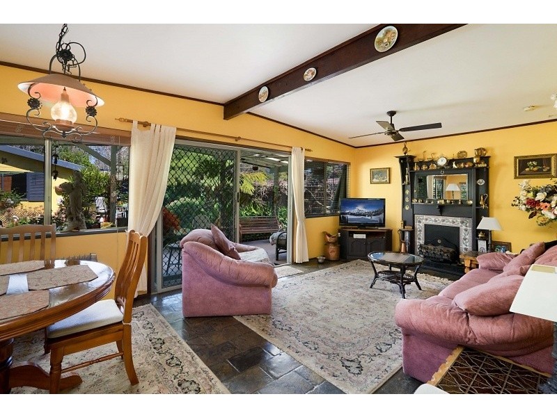 71 Boronia Avenue, Woy Woy NSW 2256