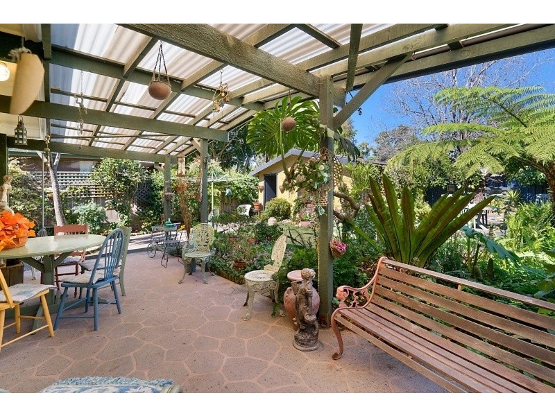 71 Boronia Avenue, Woy Woy NSW 2256