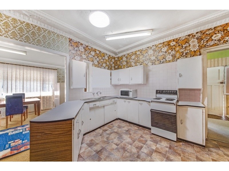 76 The Esplanade, Ettalong Beach NSW 2257
