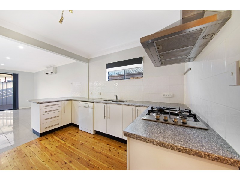 44 Dunalban Avenue, Woy Woy NSW 2256