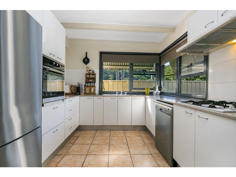 162 Memorial Avenue, Ettalong Beach NSW 2257
