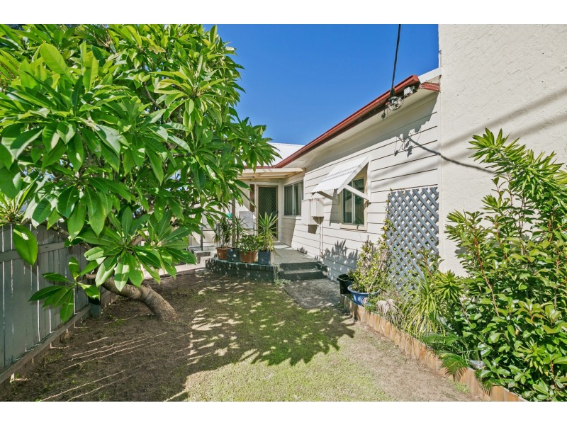 162 Memorial Avenue, Ettalong Beach NSW 2257