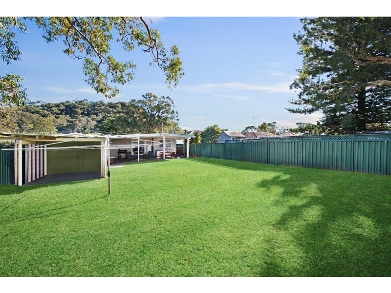 28 Glenn Street, Umina Beach NSW 2257