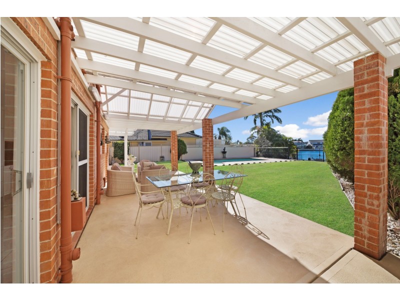 3 Heron Place, St Huberts Island NSW 2257