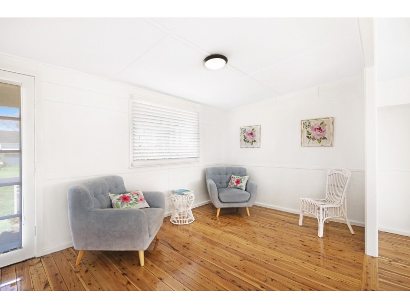 37 Alexandra Street, Umina Beach NSW 2257