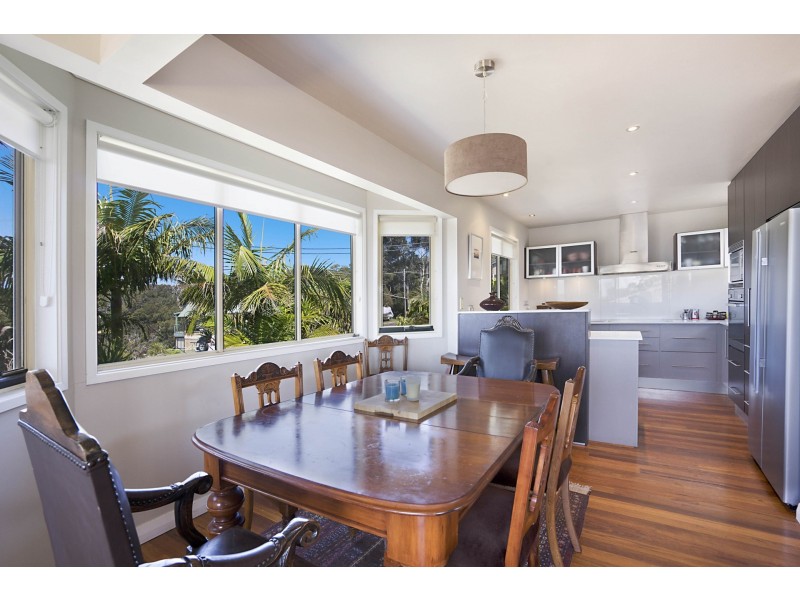 11 Onthonna Terrace, Umina Beach NSW 2257