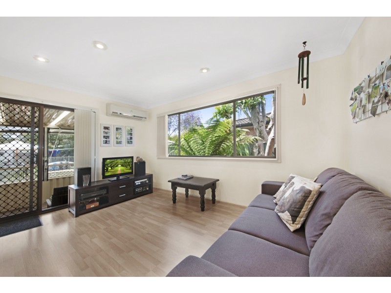 17 Lakeview Parade, Umina Beach NSW 2257