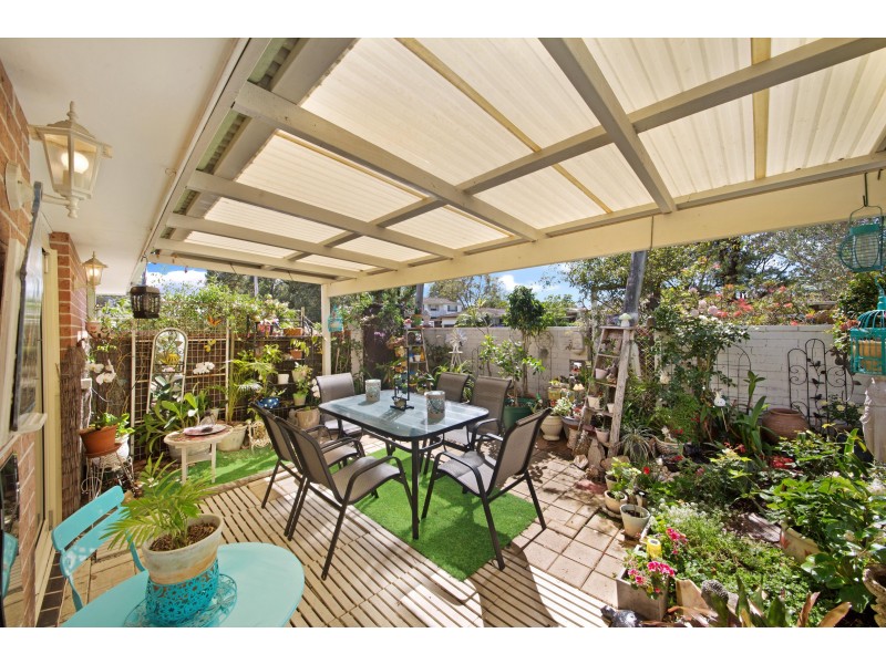 1/5 Honeysuckle Street, Umina Beach NSW 2257