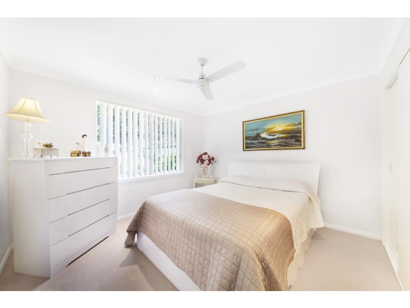 4/27 Memorial Avenue, Blackwall NSW 2256
