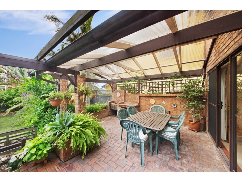 4 The Palisade, Umina Beach NSW 2257